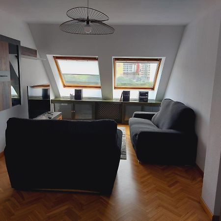 Appartement FOZANELDI OVIEDO. Céntrico, accesible desde autovía y con PARKING Extérieur photo